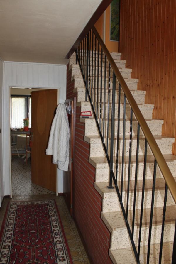 Treppenaufgang Eingangsbreich